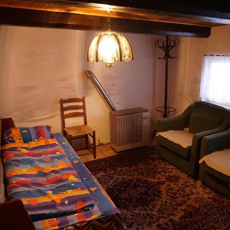 Azalka Chalet