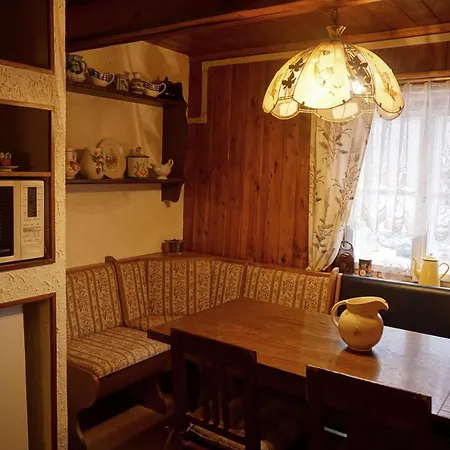 Chalet Azalka *