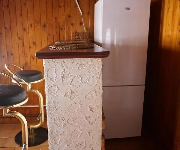 Azalka Alpstuga *